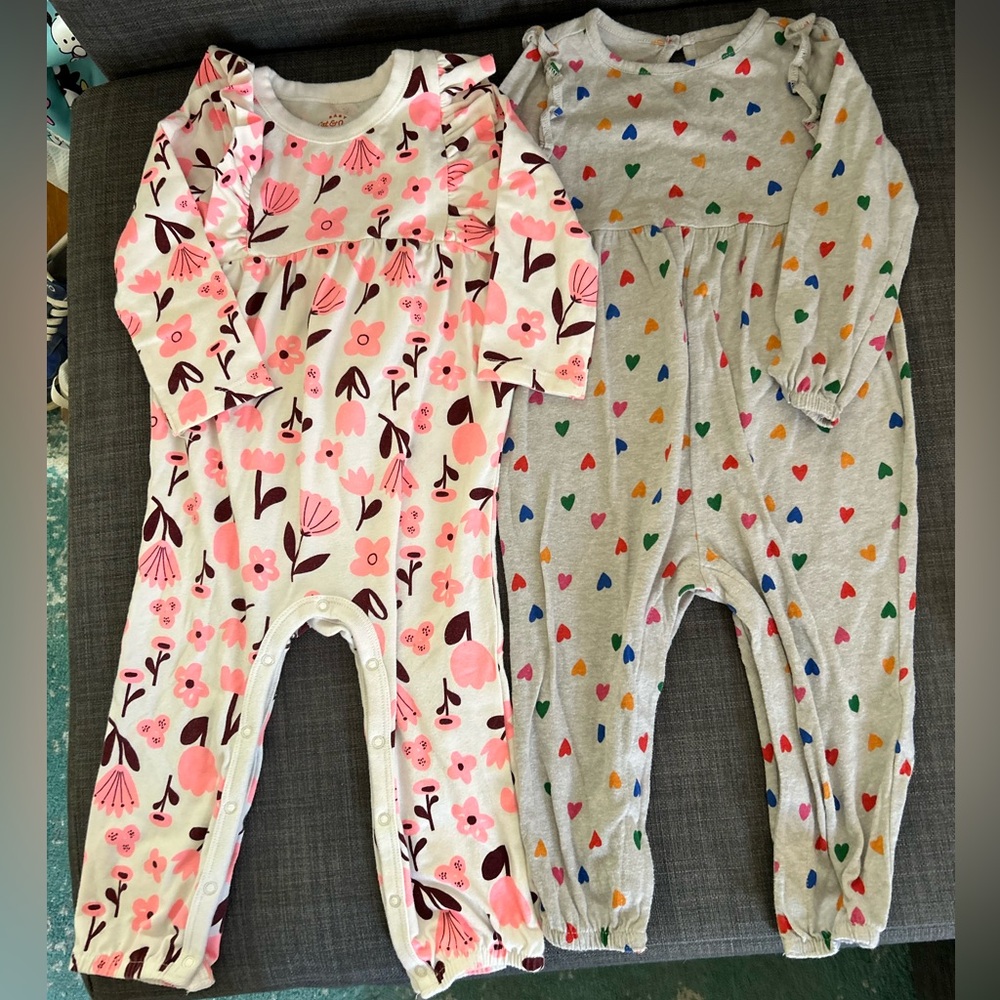 Two baby jumpsuits. Size 18 months